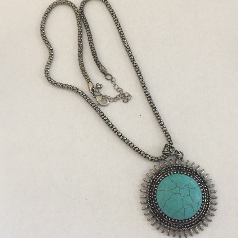 Turquoise pendant necklace.
